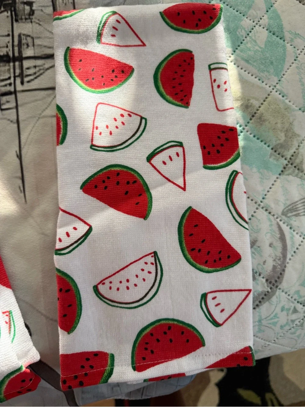 New Set of 4 Summer Hand Towels